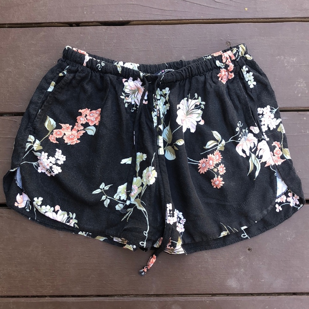 Brandy Melville Floral Short